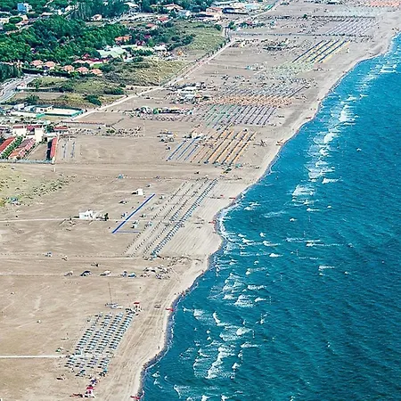 Modern Flat Just 150 Mt From The Sea Διαμέρισμα Rosolina Mare