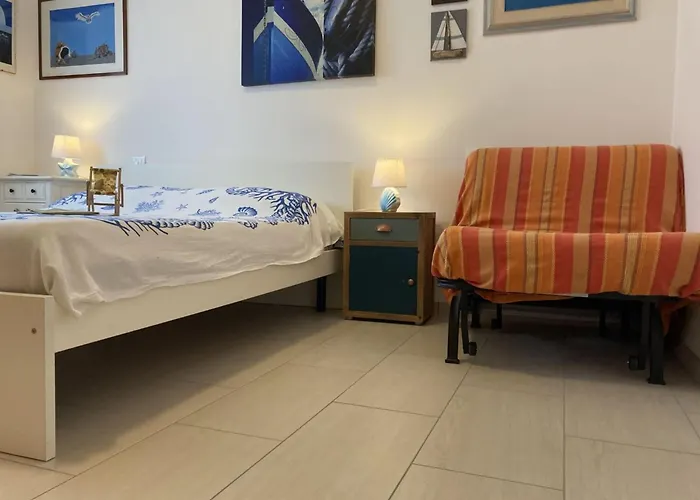 Modern Flat Just 150 Mt From The Sea *